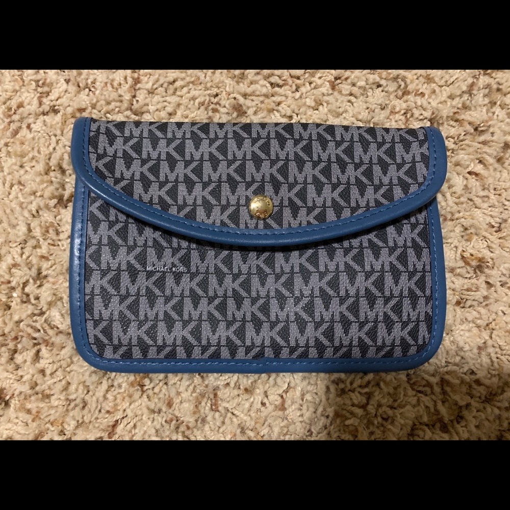 Michael Kors Wristlet